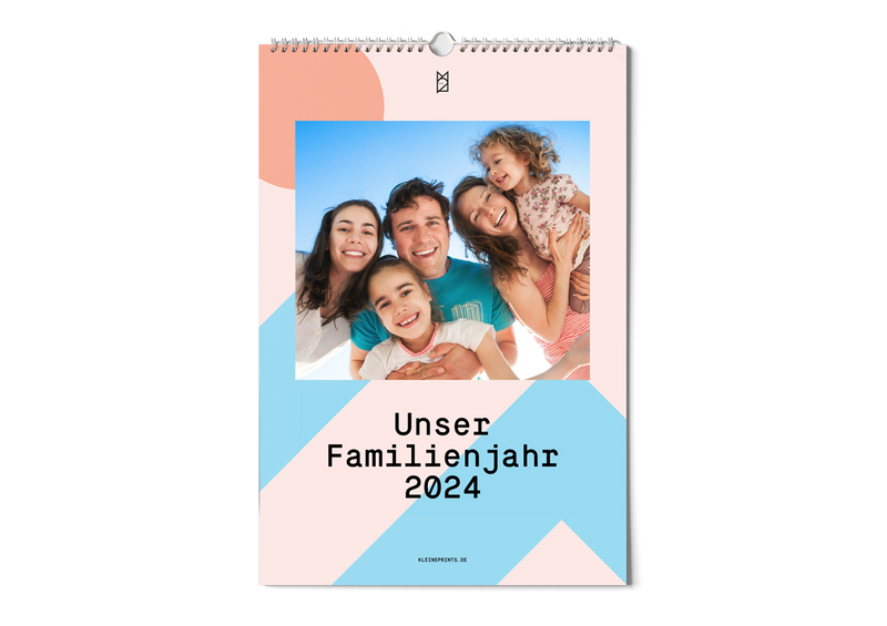 Design Familienkalender mit Fotos und viel Platz — Kleine Prints
