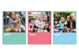Colorful postcard calendar with photos to design yourself at Kleine Prints