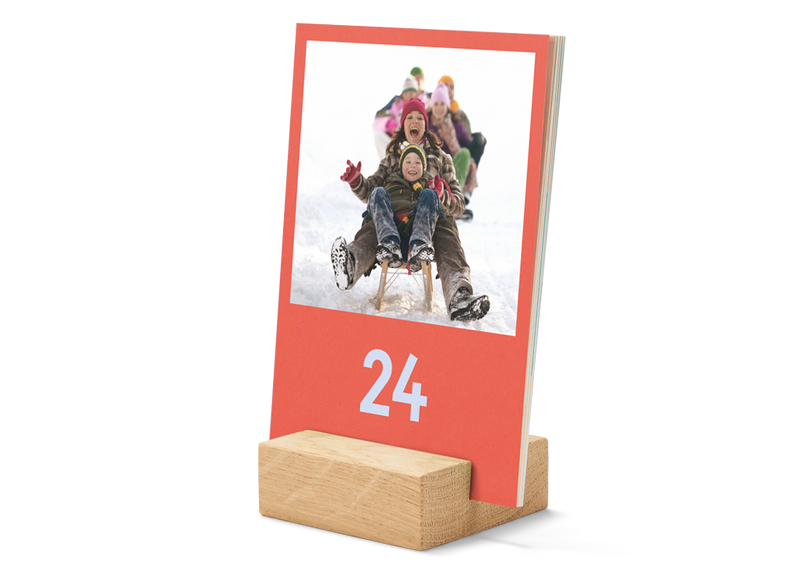 Personalized photo advent calendar with wooden holder from Kleine Prints